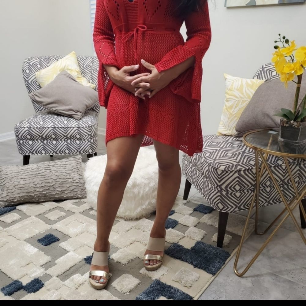 New Knitted Hollow Beach Blouse Crochet Cover Up Lace Hollow Swimsuit Beach - Picture 2 of 3